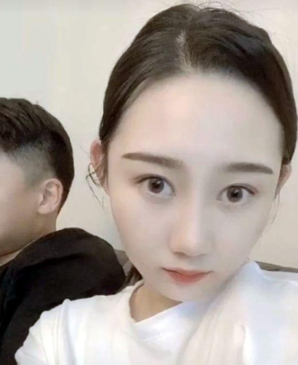 教练|前国乒教练离队后现身，昔日男神颜值不再，二婚娇妻被爆插足上位