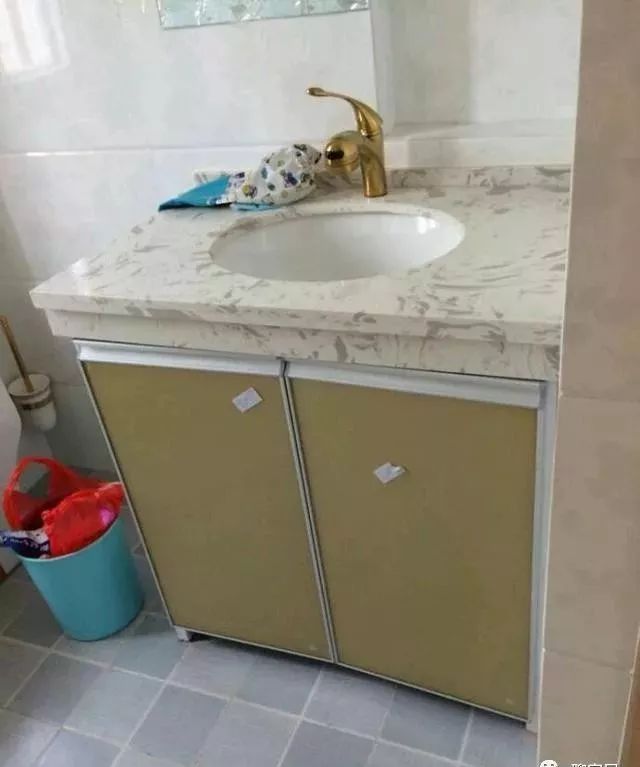 任性老婆坚持全屋贴瓷,入住一月全家想搬宾馆住