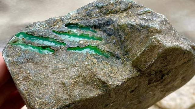 翡翠|龙哥说翡翠：什么是市场价？什么是行内价？