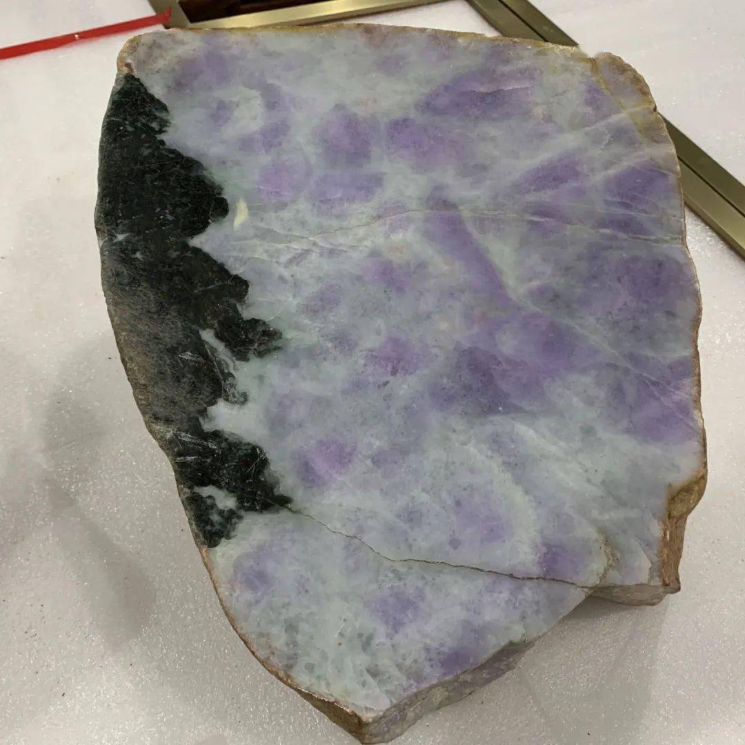 自治区|从翡翠到翡翠手镯,你知道它经历了什么吗?