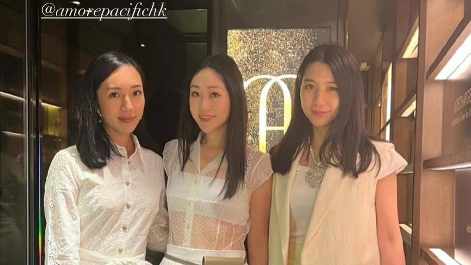 舒淇|霍启刚堂妹参加阔太聚会，稳坐C位颜值抢镜，还有一位超像舒淇