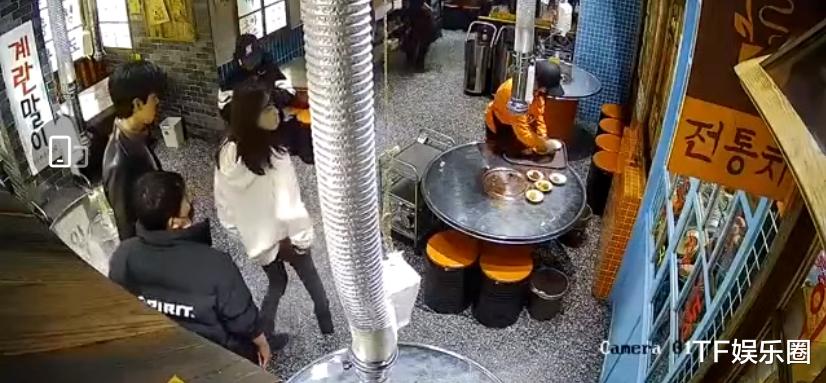 井柏然|明星疑在青岛餐厅违规吃饭,监控中钟楚曦不戴口罩,龚俊担心被拍