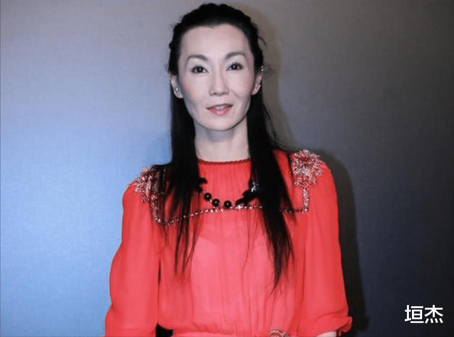 张曼玉|年轻时貌美如花，老了成“面目全非”，这12位老牌女神太可惜了