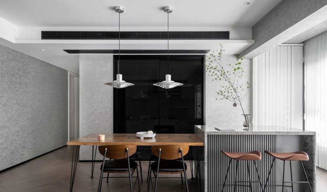 160m2精装房真香改造：只用4招土味秒变日系，这个家值得借鉴！