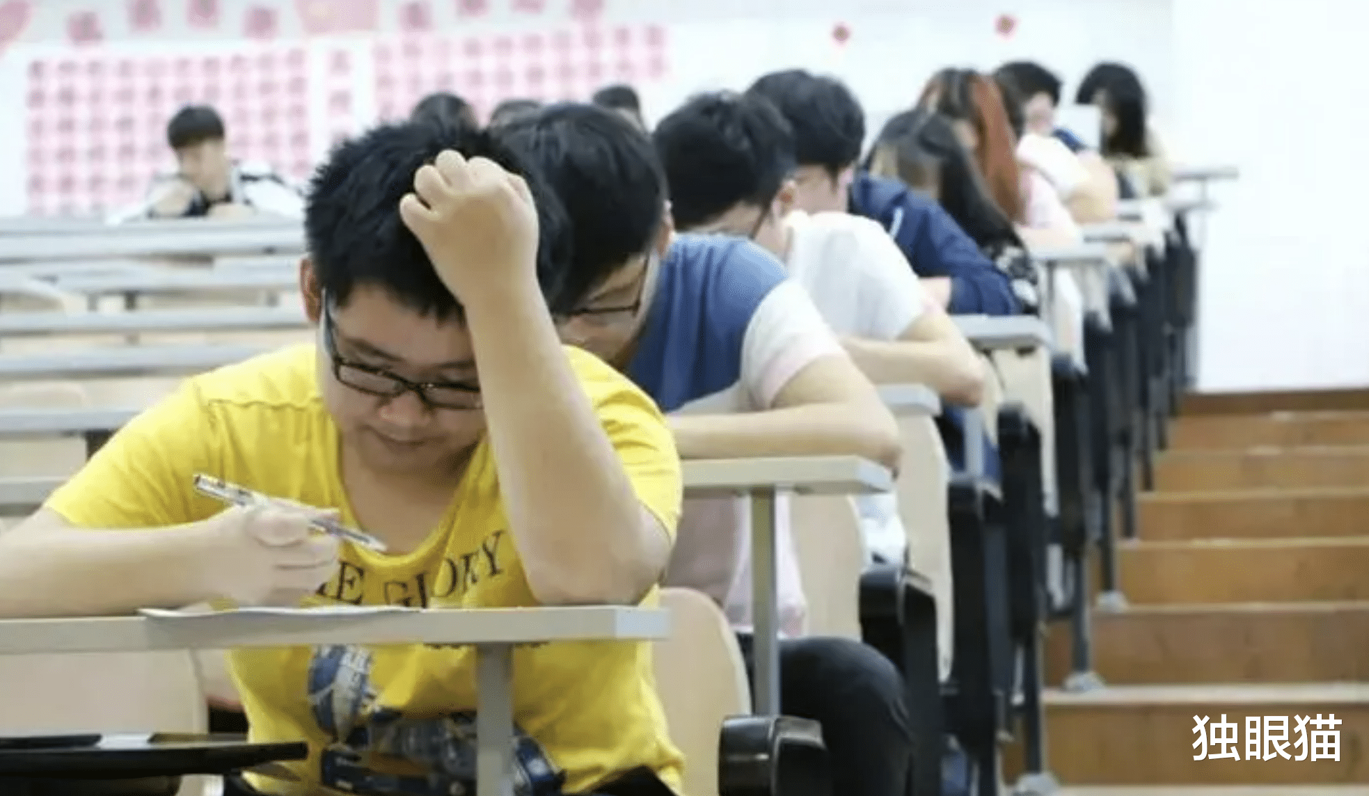 大学|考不考上大学先不说,还是要走高中这条路