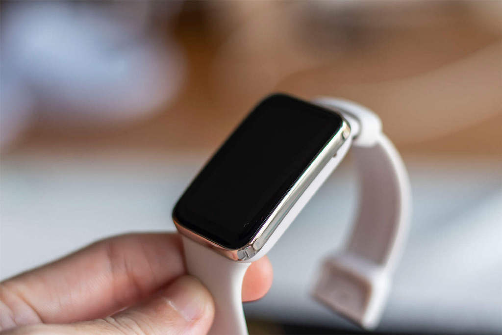 电子商务|真的堪比智能手表吗?小米手环7pro测评