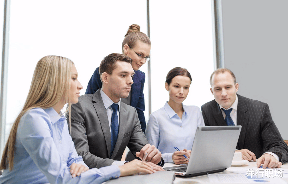 |怎样面对领导的批评?3个妙计,让你提高情绪能力