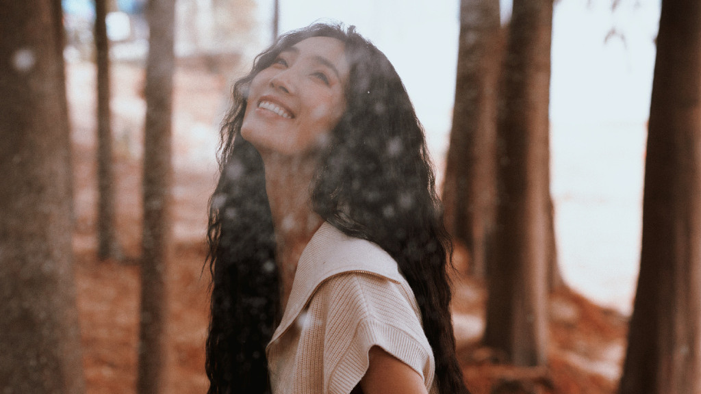 王紫璇|王紫璇秋日山野大片，网友：感觉像给秋天下了一场雪！