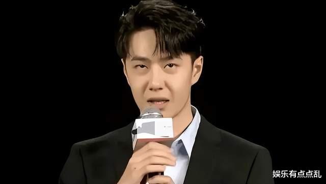 王一博|导演怕请不到王劲松张志坚助阵《冰雨火》, 王一博打电话轻松搞定