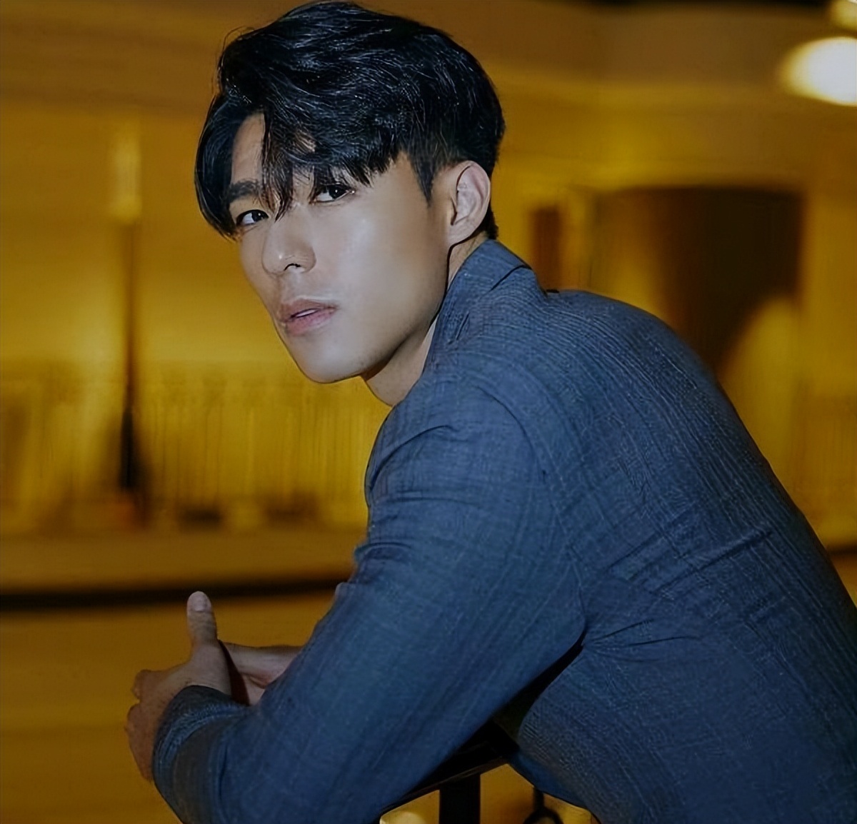 欧弟|欧弟和郑云灿离婚1年后，他直播带货养女儿，她却勾搭上了小鲜肉