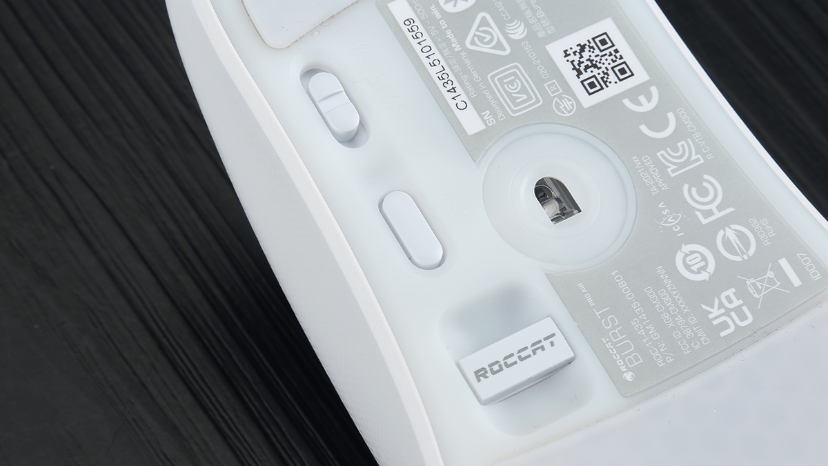 游戏鼠标|ROCCAT冰豹Burst Pro Air游戏鼠标评测：全能战神“性能小钢炮”