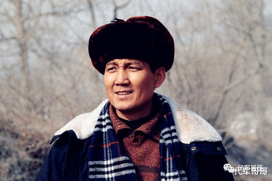 李崇霄|51岁著名演员李崇霄不幸去世，混血女儿悲痛悼念，去世原因成谜