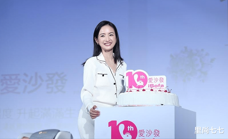 林依晨|林依晨产后捞金,发际线后移严重老太快,苹果肌下垂一脸苦相