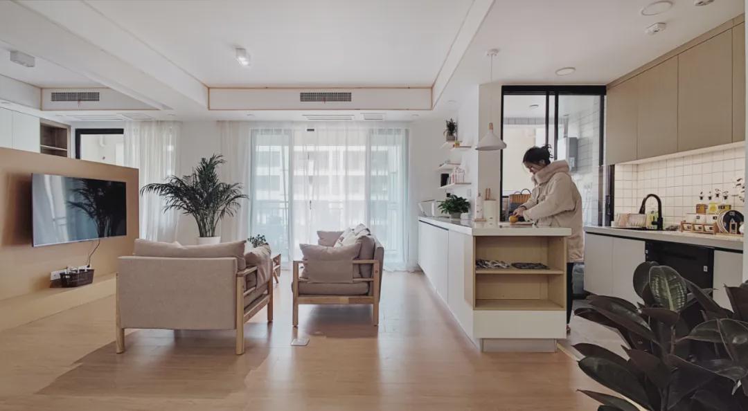 110㎡温馨原木风,开放式厨房+岛台,营造开阔视觉效果!