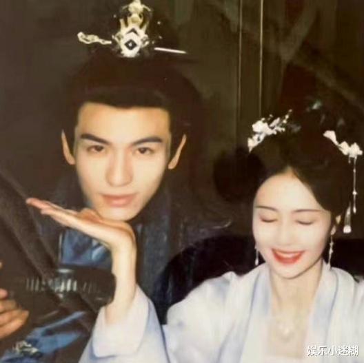 白梦妍|白鹿张凌赫恋情疑曝光,两人一夜未出,女方家长亲自去男方家接人