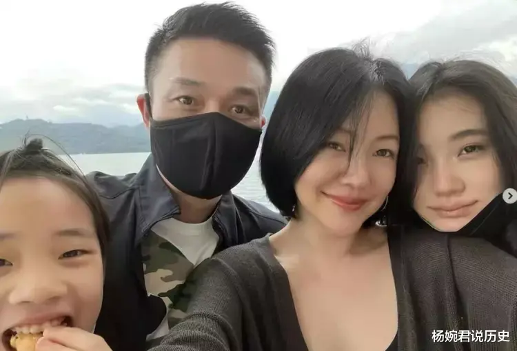 陈浩明|娱乐圈的表面夫妻,看似恩爱,实则貌合神离,婚姻一地鸡毛