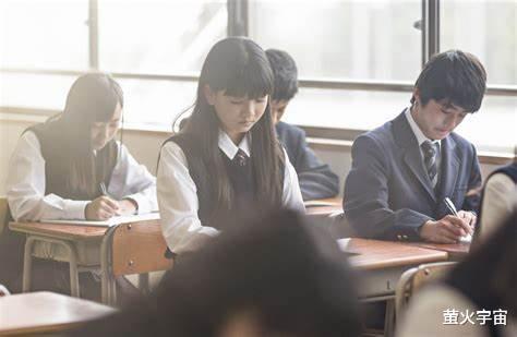 日本 日本学校禁止女学生扎马尾辫引争议，前教师：奇怪要求不止这一个