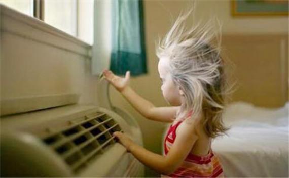 开空调要不要紧闭门窗?听专家一说完,原来这些年都做错了!