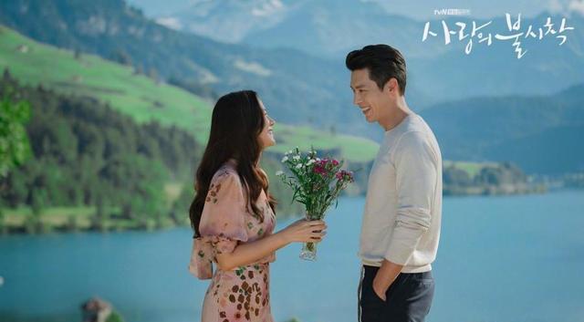 花滑|宋慧乔从影26年：贯穿韩国男神的青春回忆，裴勇俊也在其中