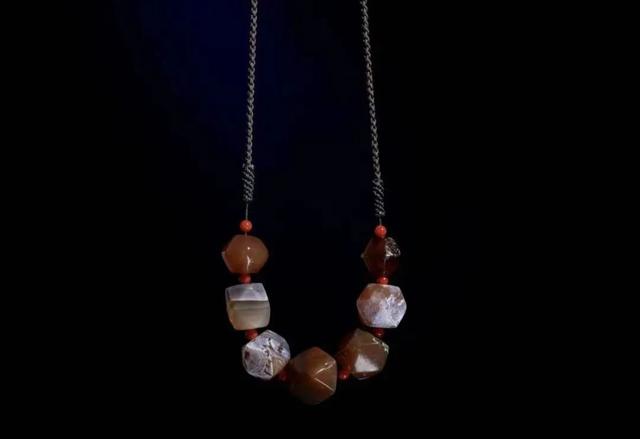 玛瑙|千年玲珑宝珠-唐球、唐八棱，到底有何玄妙？