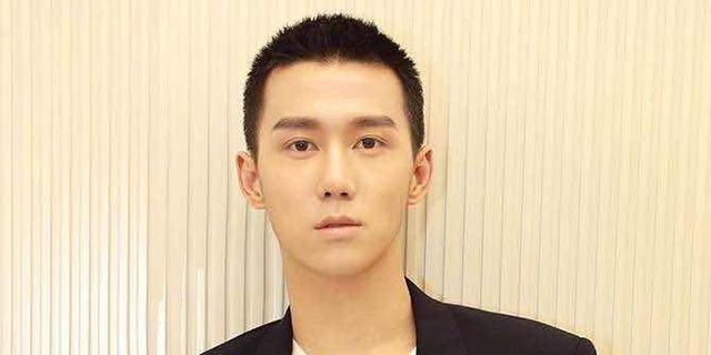 于正|让杨蓉金晨乔欣作配，专捧94年小花，于正为了捧红她真是不遗余力