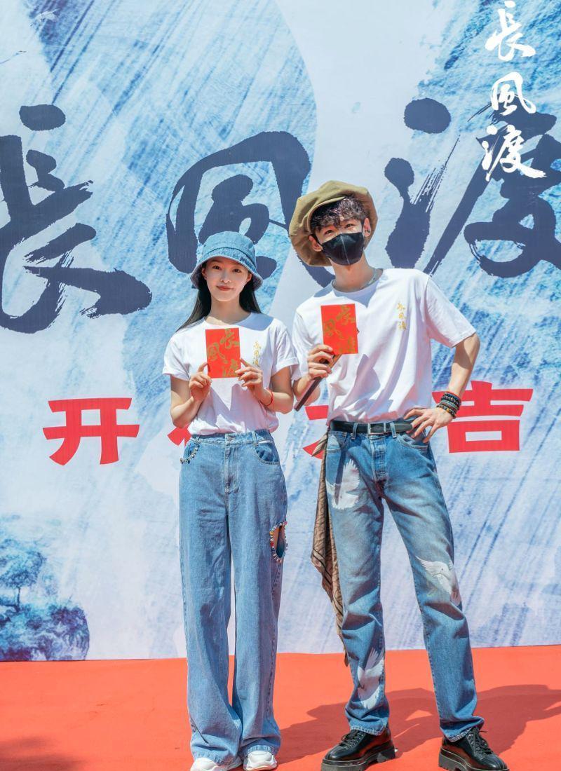 白敬亭|白敬亭被曝喜欢二字女星!网友扒证据女主是饭圈最红嫂子的人选