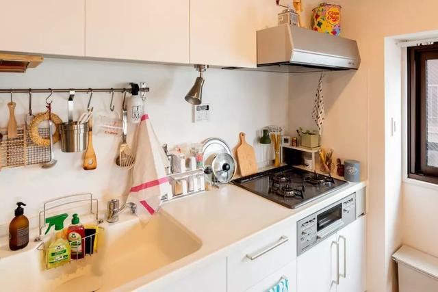 因为迷信网上的“厨房收纳清单”，我买到了一堆中看不中用的鸡肋