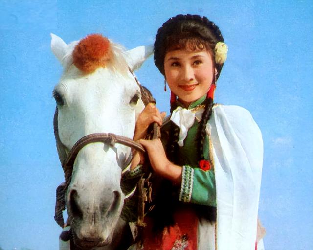 李连杰|《少林寺》演员现状：3人离世，牧羊女弃影从商，李连杰已成老翁