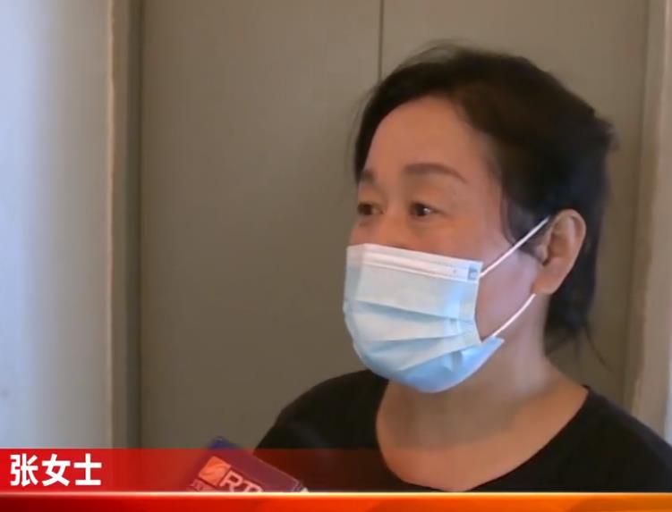 2021年,沈阳女子住处电梯就8楼不停,物业:她10年不交物业费