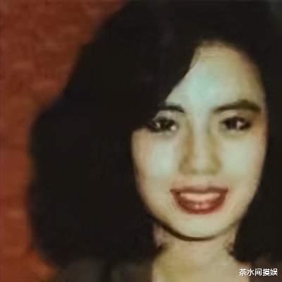 整容|脸僵面肿耳变形，这10位明星本可以自然老去，偏要整容成“畸形”