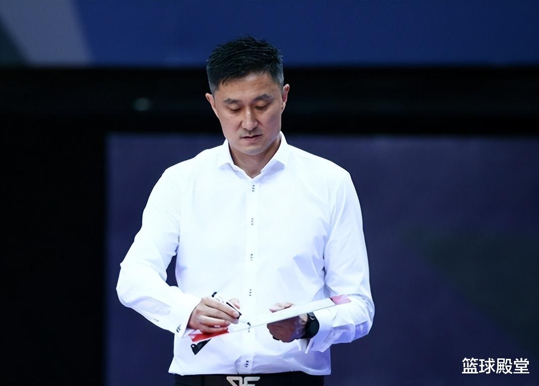 广东省|宏远全员回广！下午俱乐部集合，并原地解散，短暂休息后全力备战