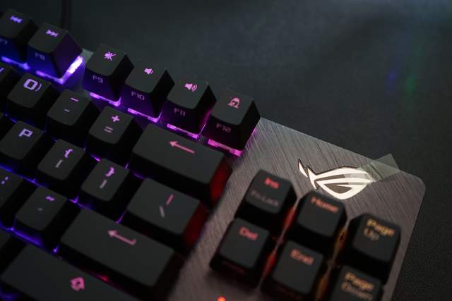 英特尔|增加我的键盘一员——ROG 游侠NX TKL 键盘开箱