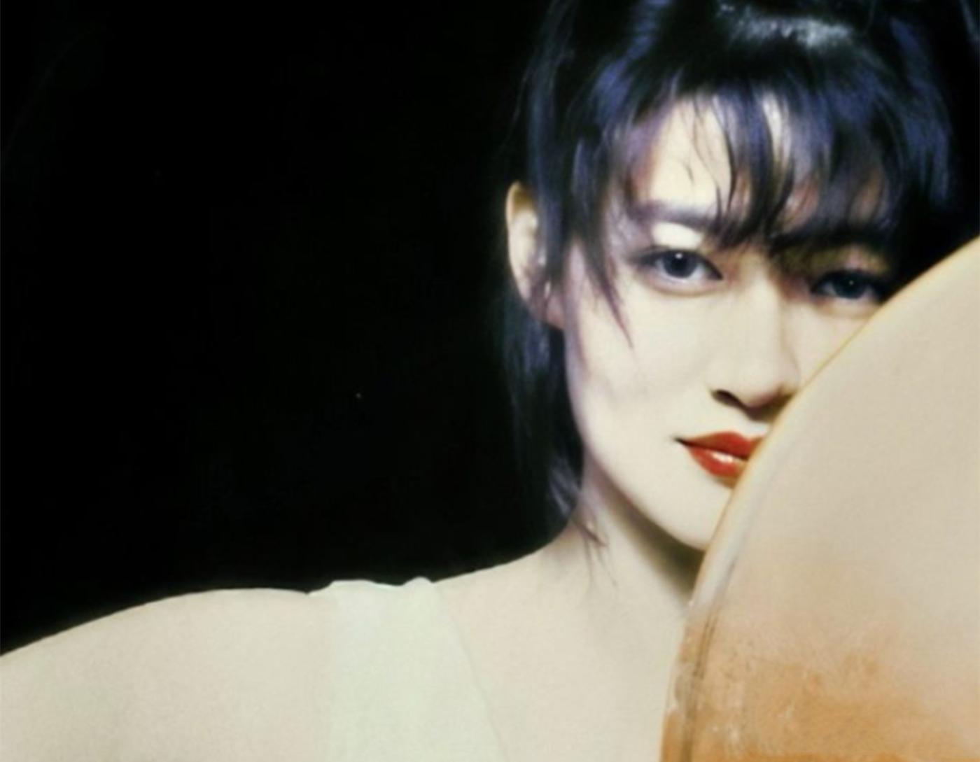 郑艳丽|因交友不慎身败名裂的7位女星:传奇不过高尔夫,经典莫过保时捷