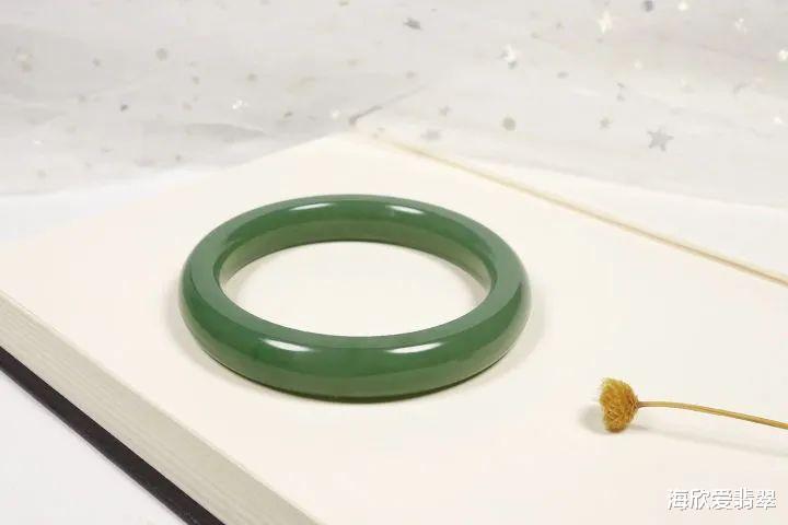 翡翠|和田玉的原生色、次生色是什么?