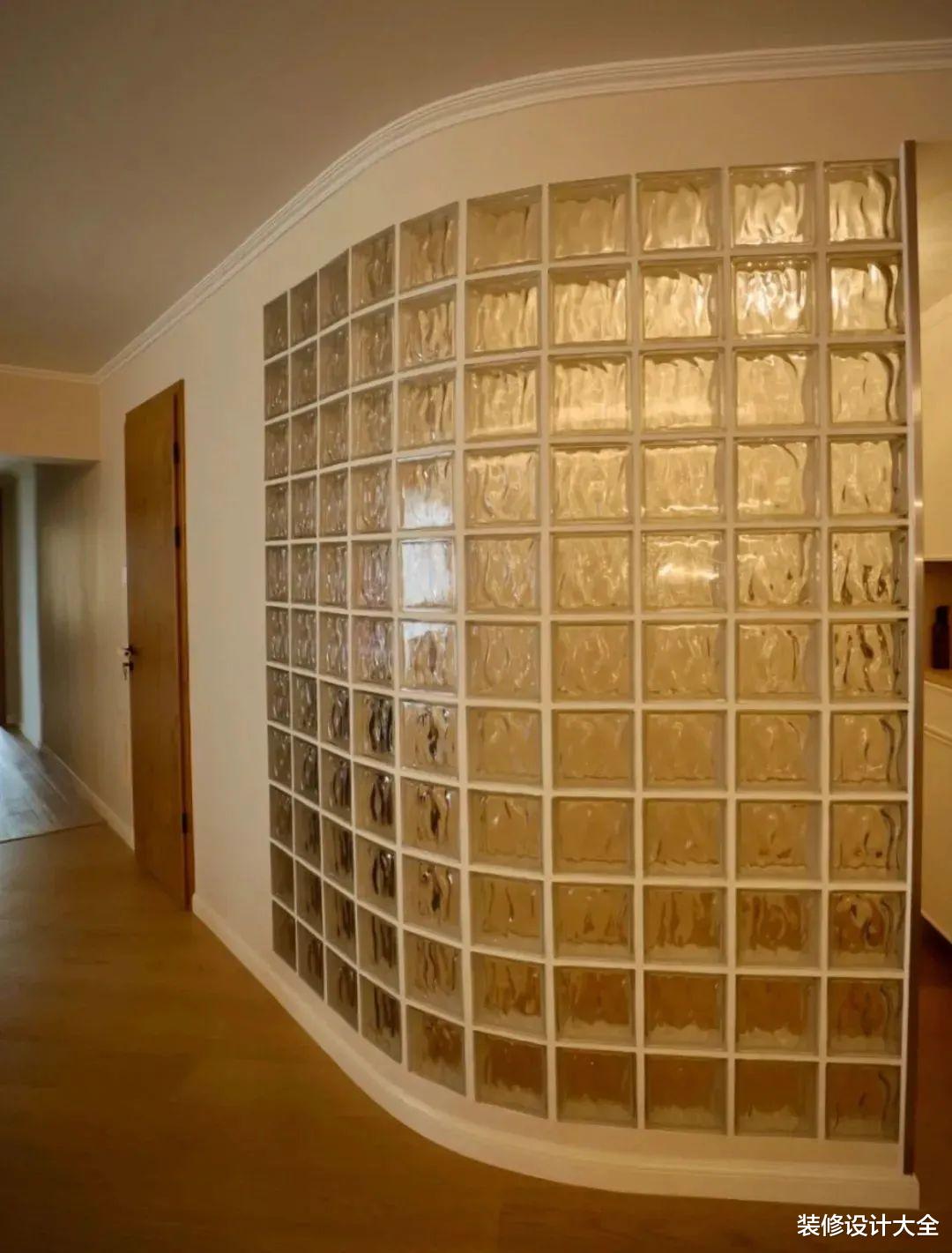 “弧形玄关柜”一进门就美翻，小户型也能装！