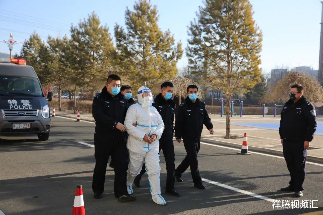 因感情纠纷持刀杀人!男子潜逃31年 在这里落网!