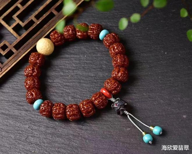 文玩|这五种永不过时的文玩,看看你都玩过几个!