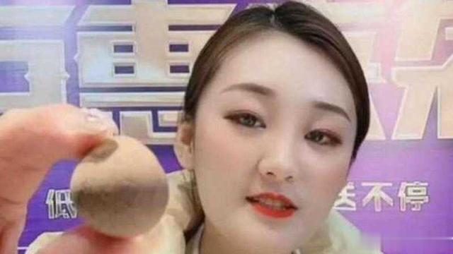 陈亚男|陈亚男拜访老友立新人设,全程沟通像剧本,网友:团队导演太业余