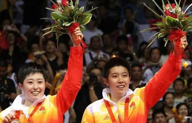 季后赛|羽毛球女双于洋：三届奥运换三个搭档，41个冠军换不回假赛的污名