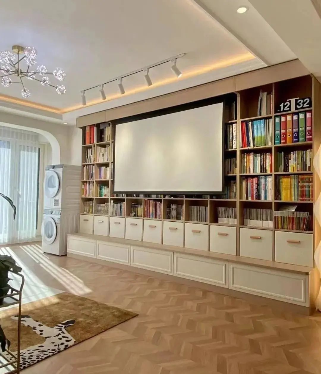 坚持“去客厅化”家居设计,减少了很多不必要的活动,真的爽歪歪