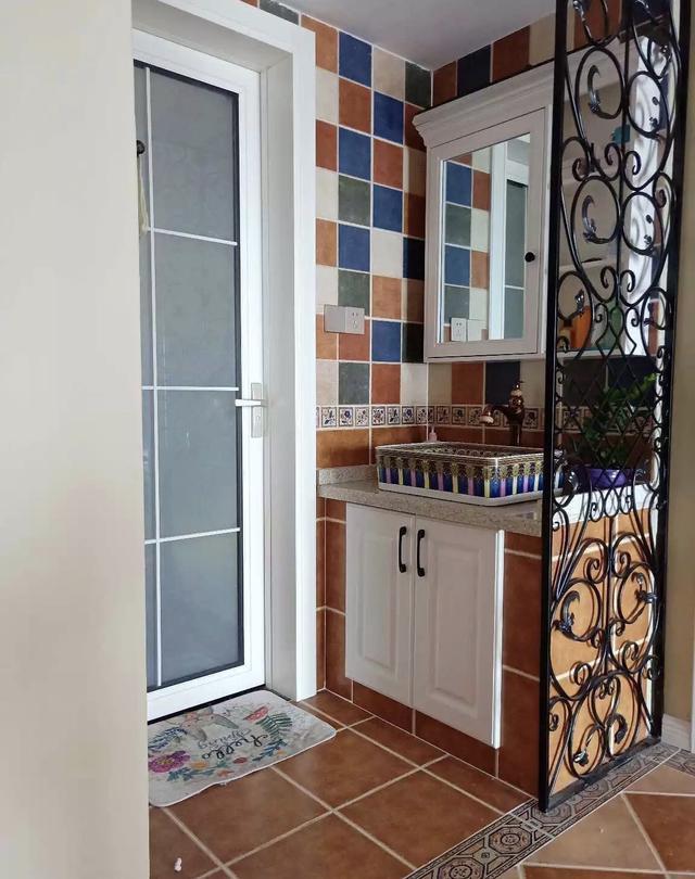 美式新房的装修完工,装修含家电花了20万,朋友来了都不想走了