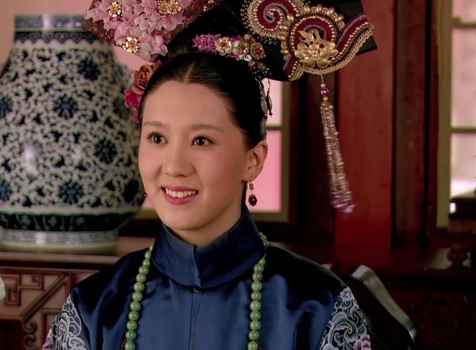 小燕子|同为清宫剧的顶级白莲花,陈知画跟孟静娴的差距在哪里?