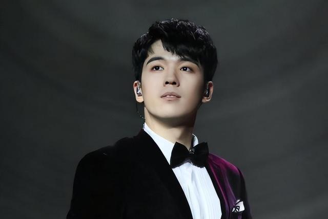 翟天临|红得快,沉得也快,这9位“风光不再”的男星,有的人绝不无辜