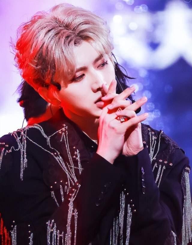 |年度歌手榜单新鲜出炉,蔡徐坤进入前三,周深排名靠后引热议