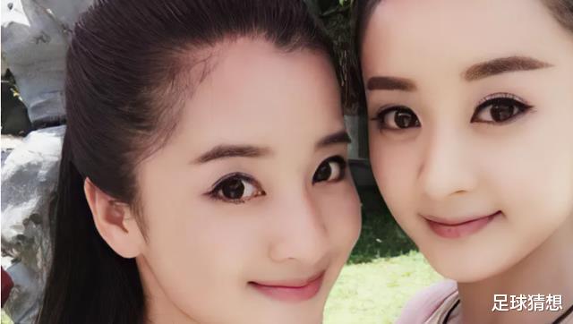 杨幂|女星“军装照”：佟丽娅精致，赵丽颖可爱，杨幂让人惊艳