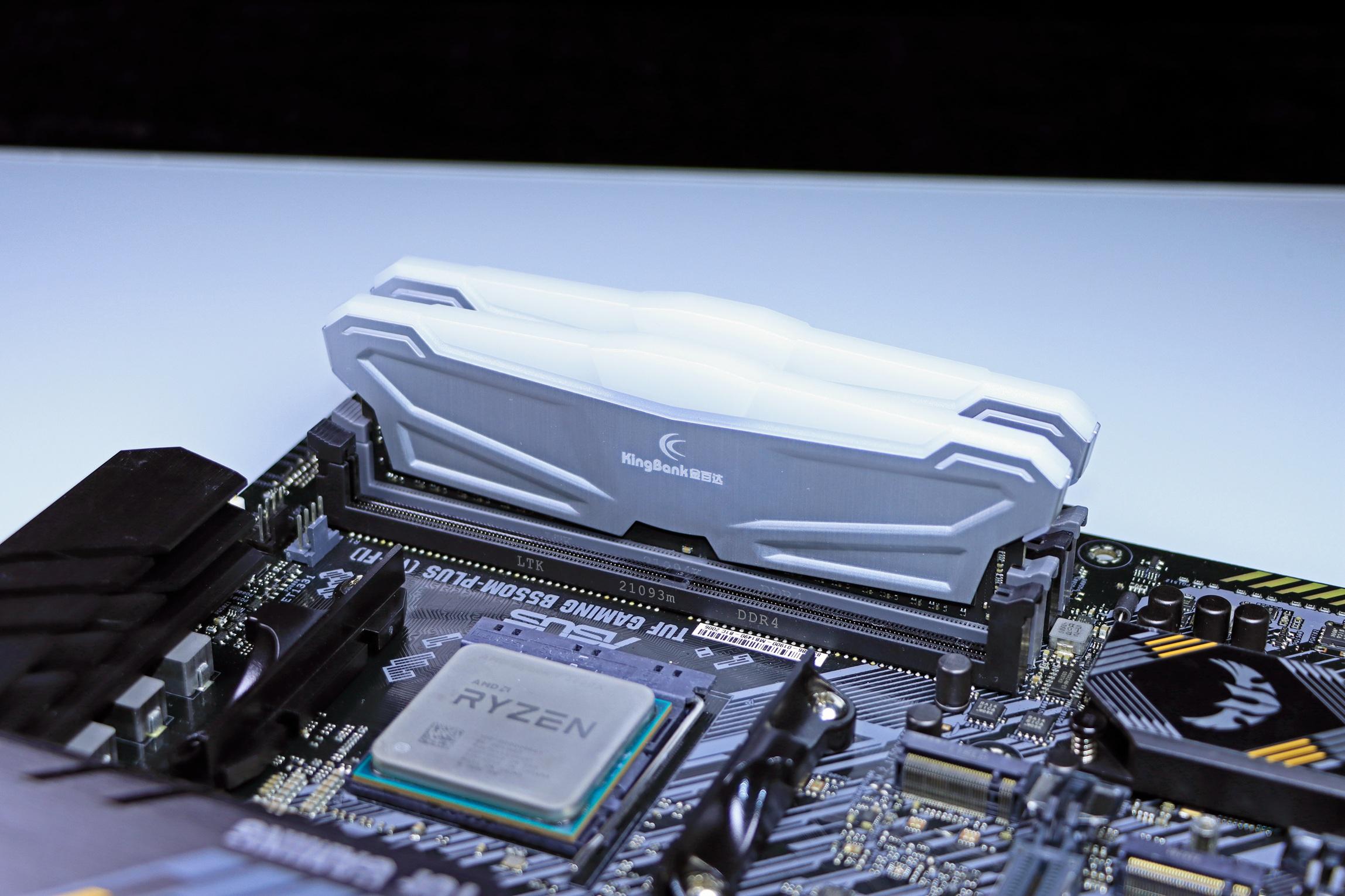 华为鸿蒙系统|高端显卡太重？可以像我一样垂直安装呀