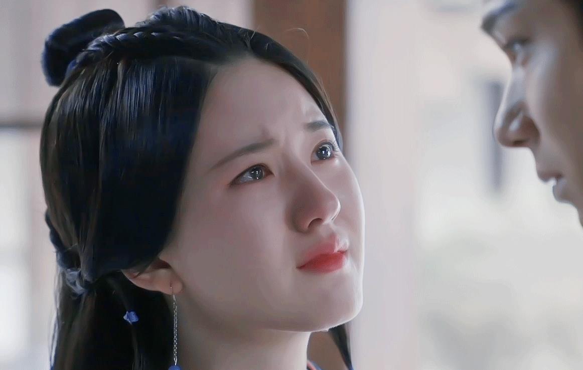 施诗|还记得施诗吗？《星汉灿烂》中出演反派大boss，眼神中都是戏