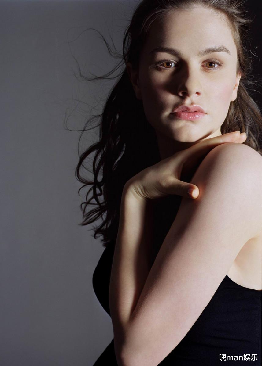 安娜·帕奎因|安娜·帕奎因的阴暗面 17岁主演X战警 25岁收获美好爱情