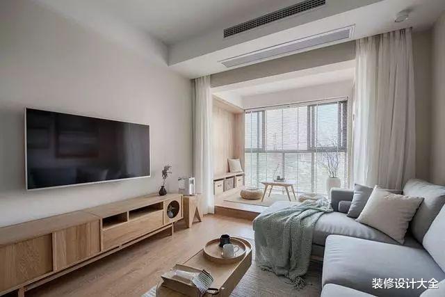 70平小户型,阳台打通做个榻榻米地台,多出一间房!