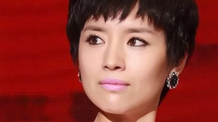 短发|女星的短发风又刮起来了，但驾驭不了别硬上弓，有的像乡镇企业家